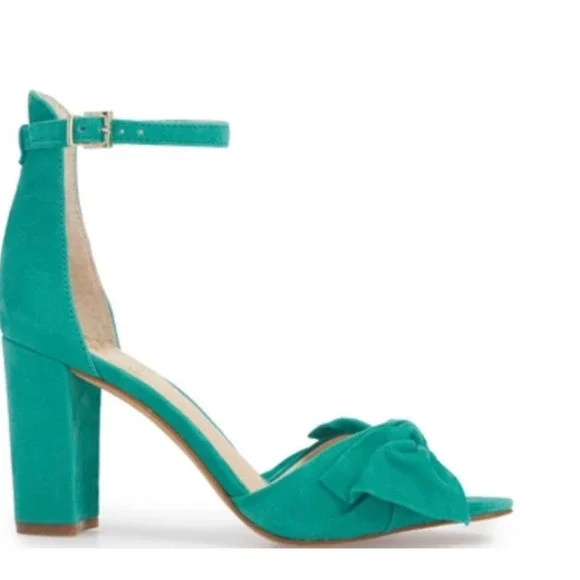 NEW Vince Camuto Carrelen Sandals - 9.5 - Picture 7 of 7